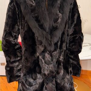 Luxurious Black Mink  Fur Coat